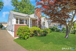 69 Willowbrook Avenue