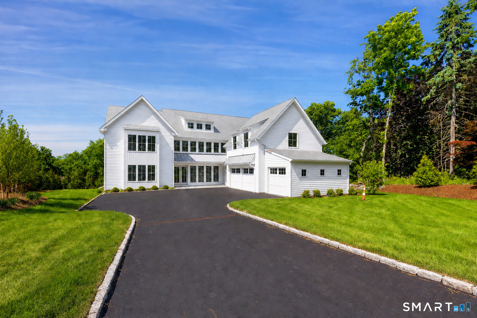 13 Edgemarth Hill Road