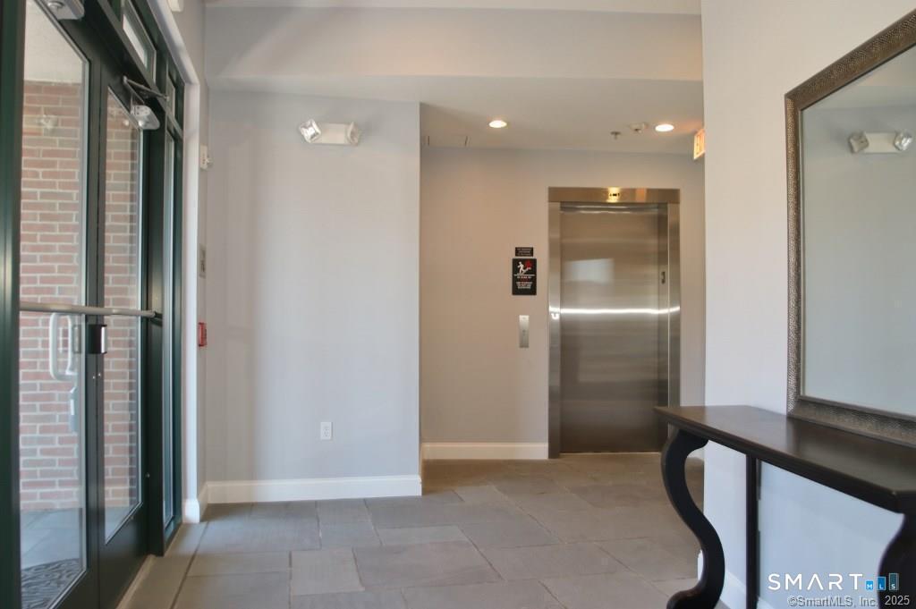 947 Hope Street, Stamford, Connecticut photo 3