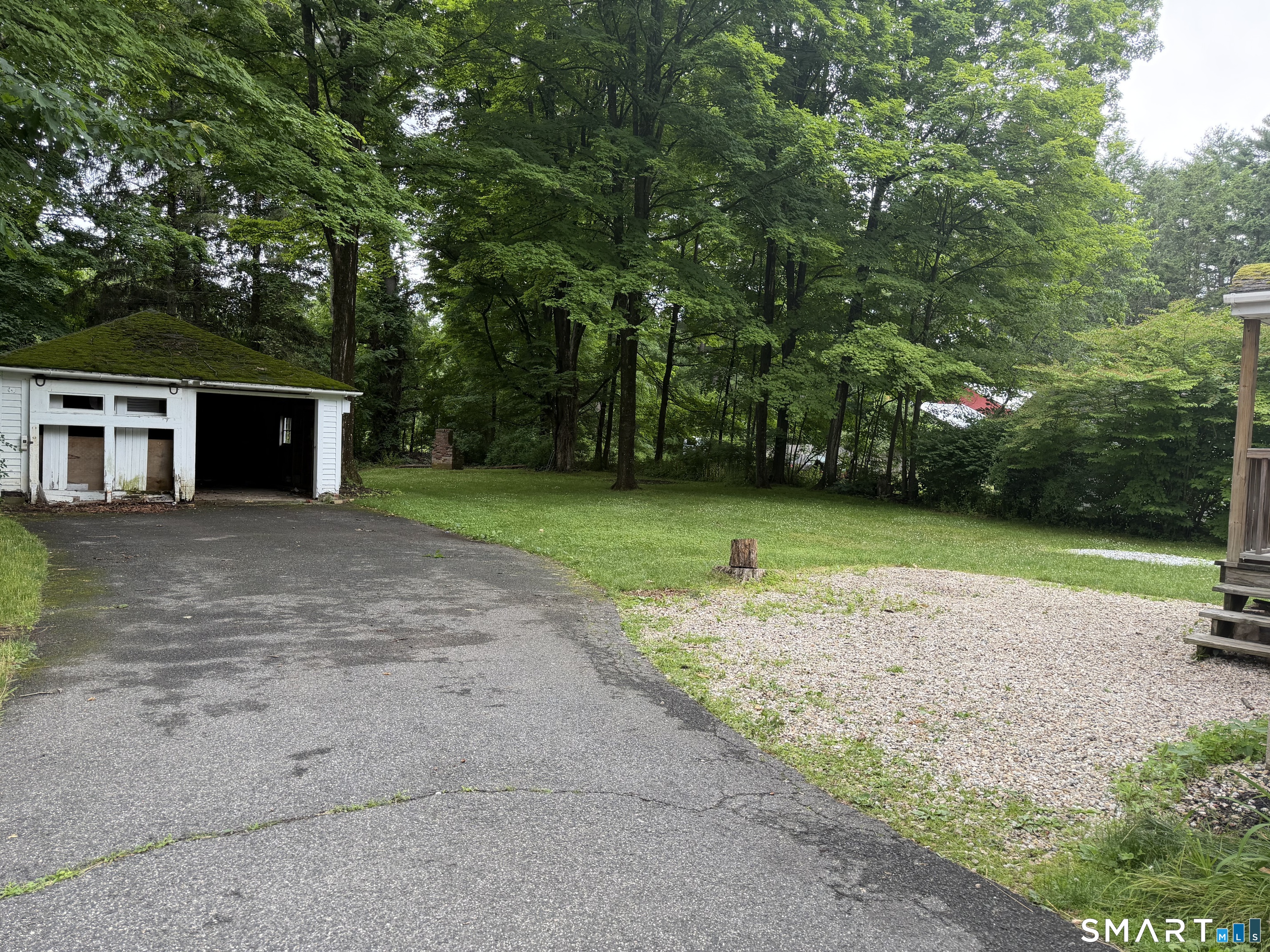 Homes for sale in North Canaan, CT | 287 W Main St, North Canaan, CT 06018 | MLS# 24172528