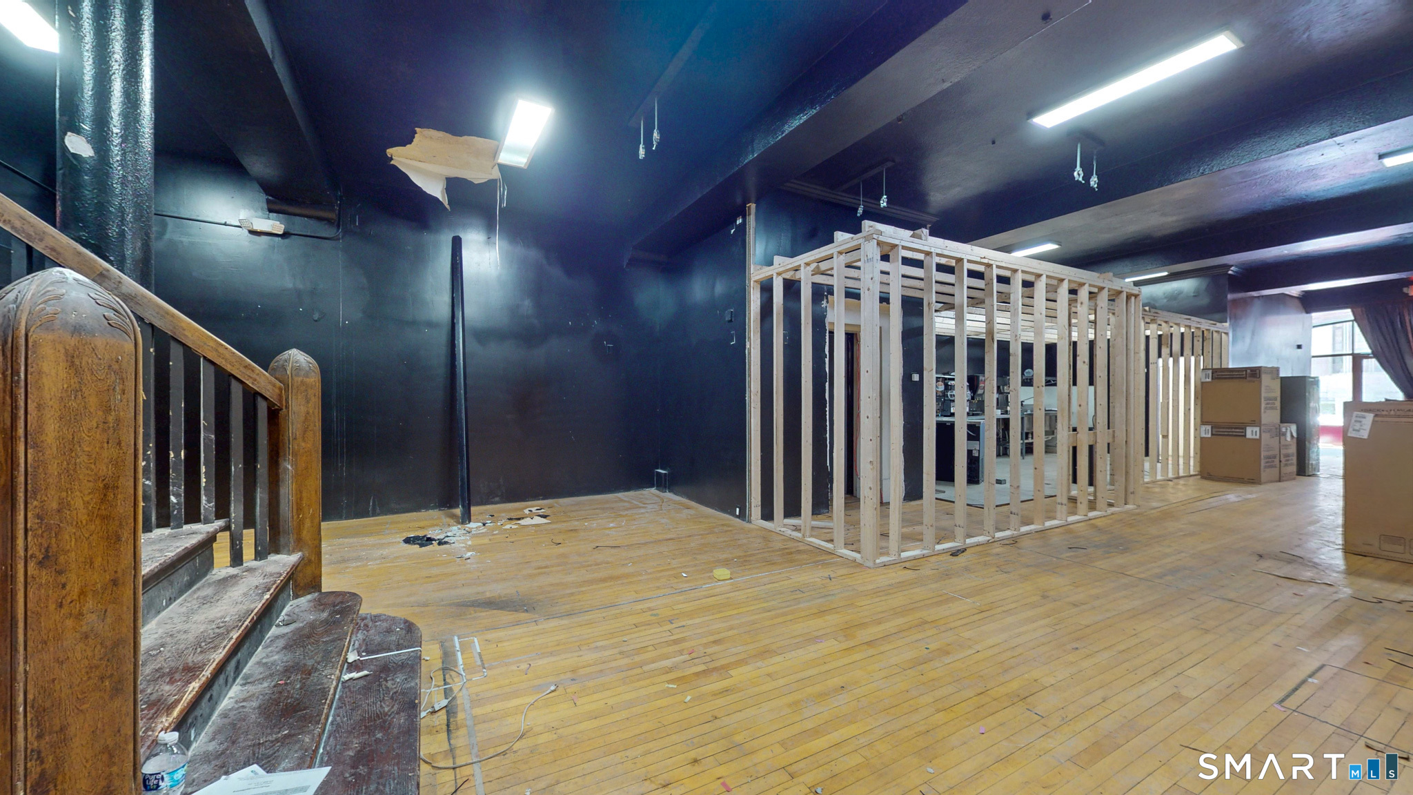 158 Grand Street photo 5