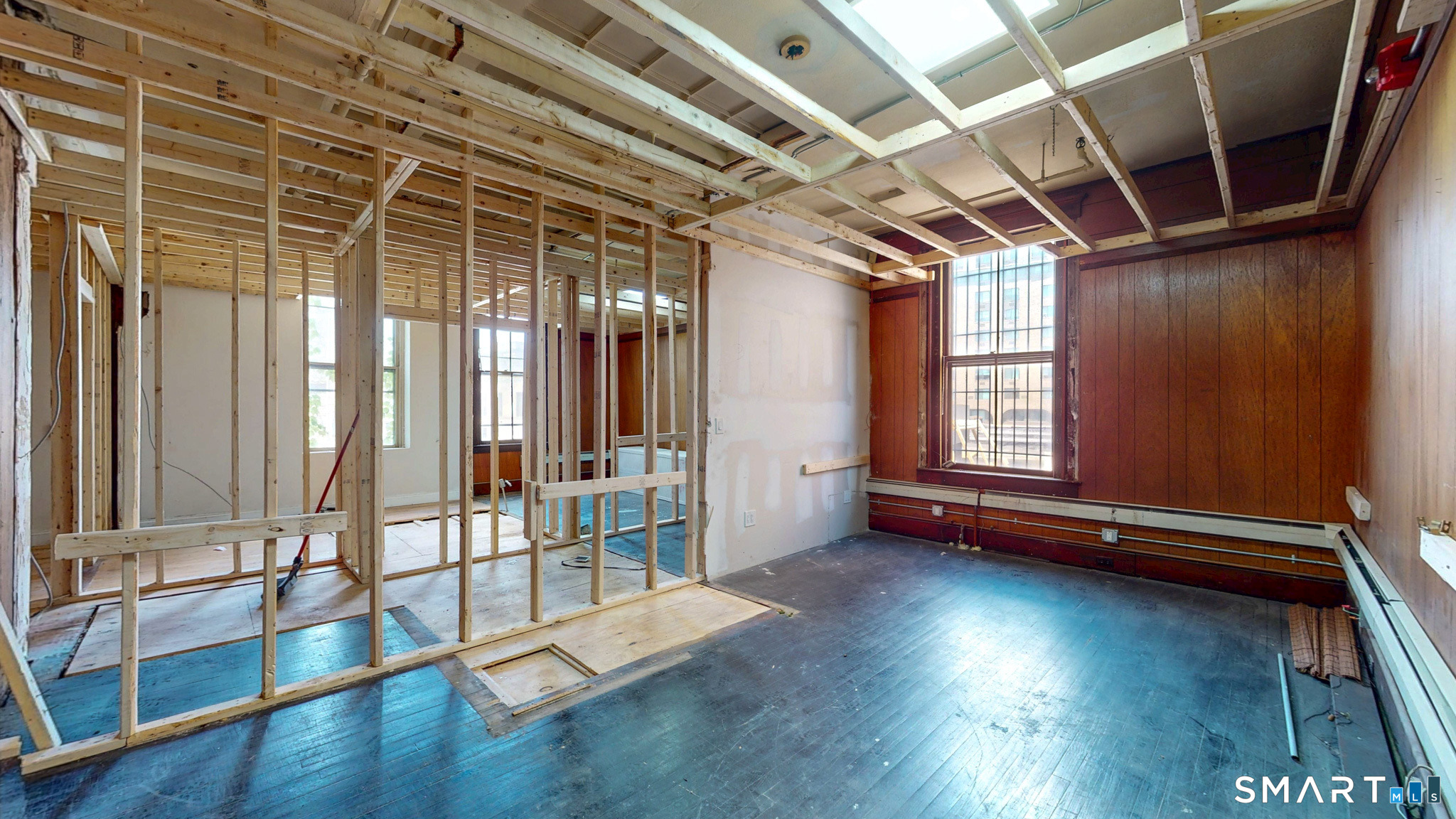 158 Grand Street photo 11
