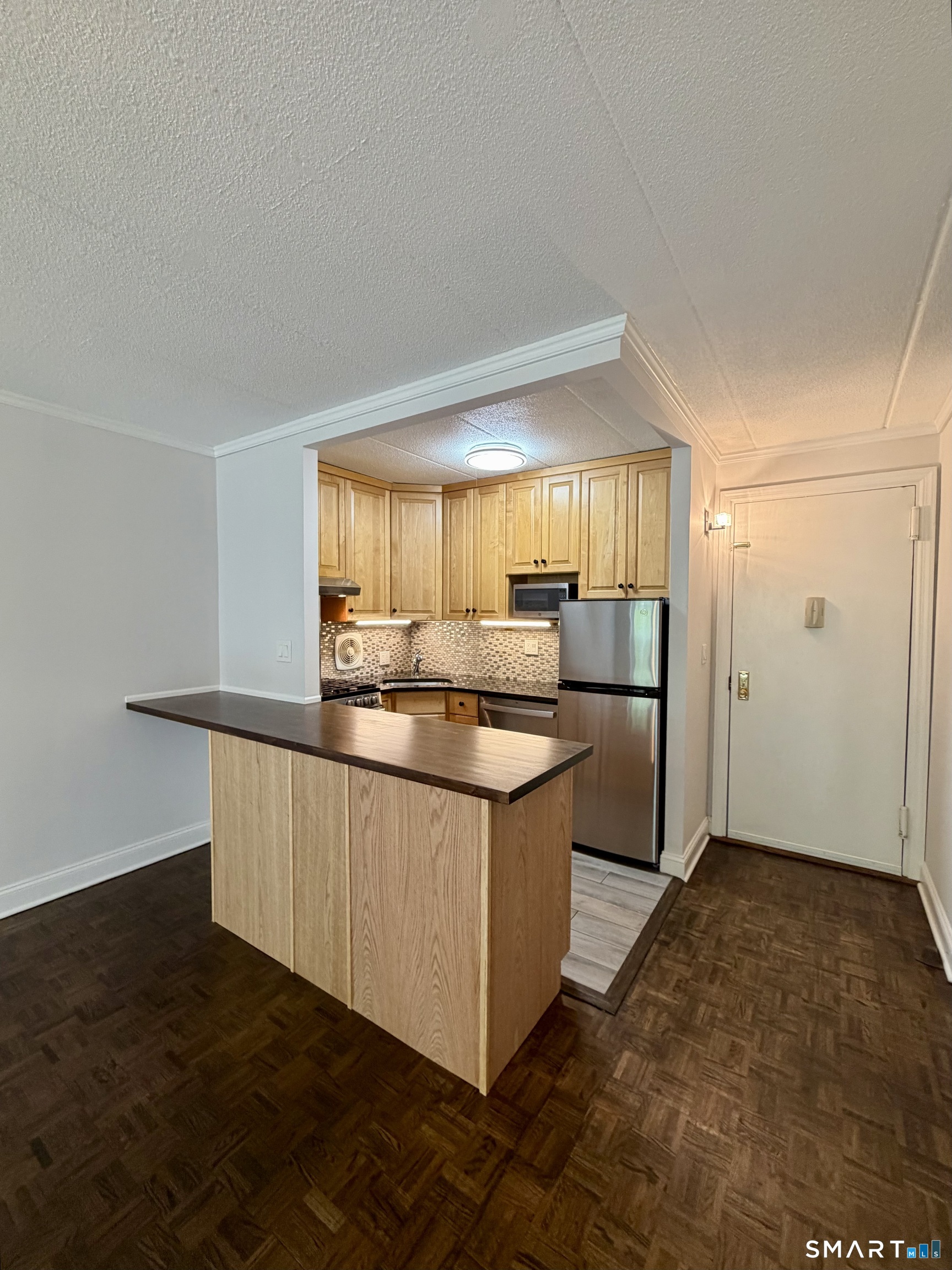 Homes for sale in Stamford, CT | 27 Northill St #3M, Stamford, CT 06907 | MLS# 24186507