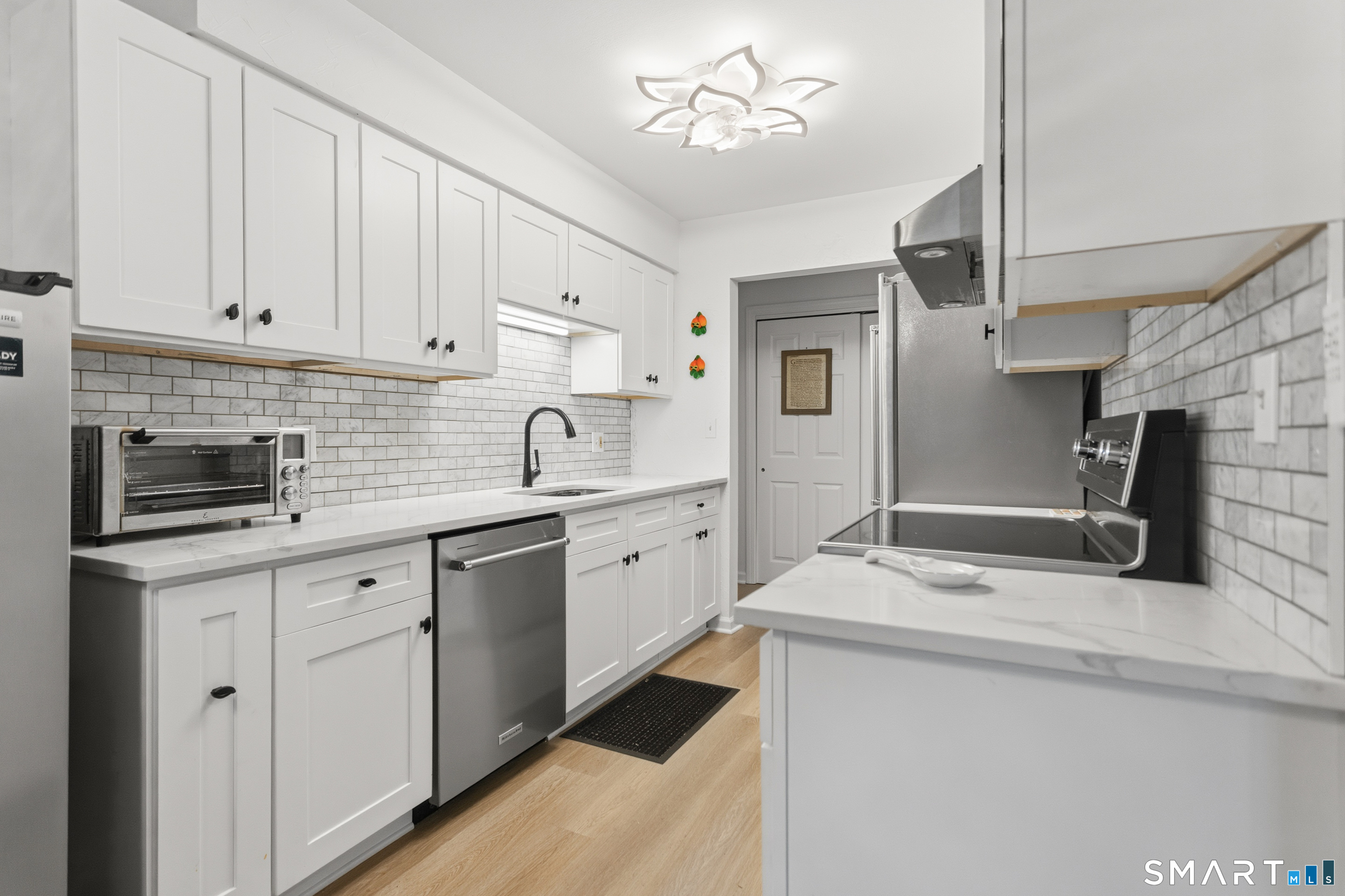 Homes for sale in Bridgeport, CT | 333 Vincellette St #83, Bridgeport, CT 06606 | MLS# 24186171