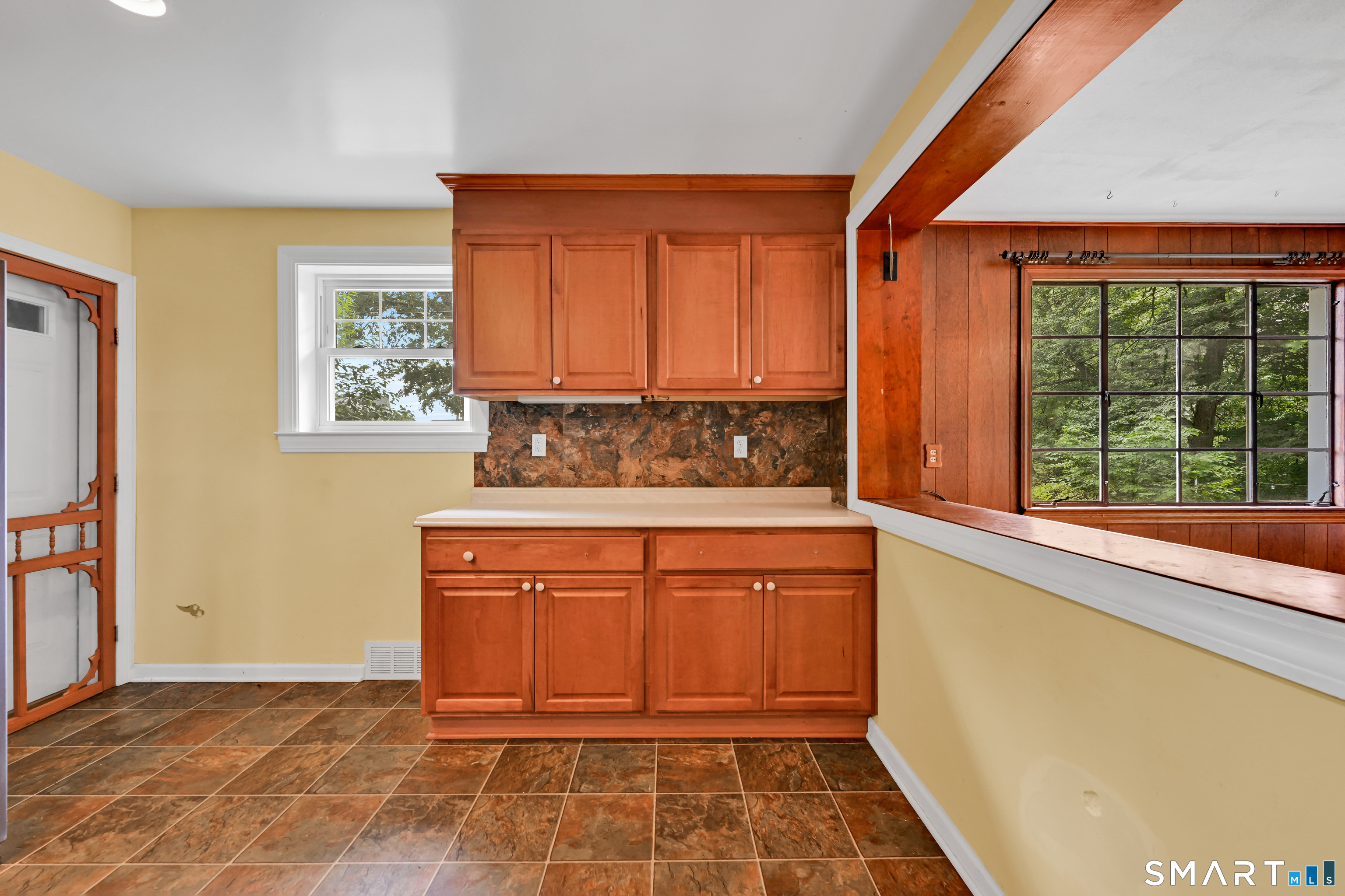 39 Woodbine Circle photo 11