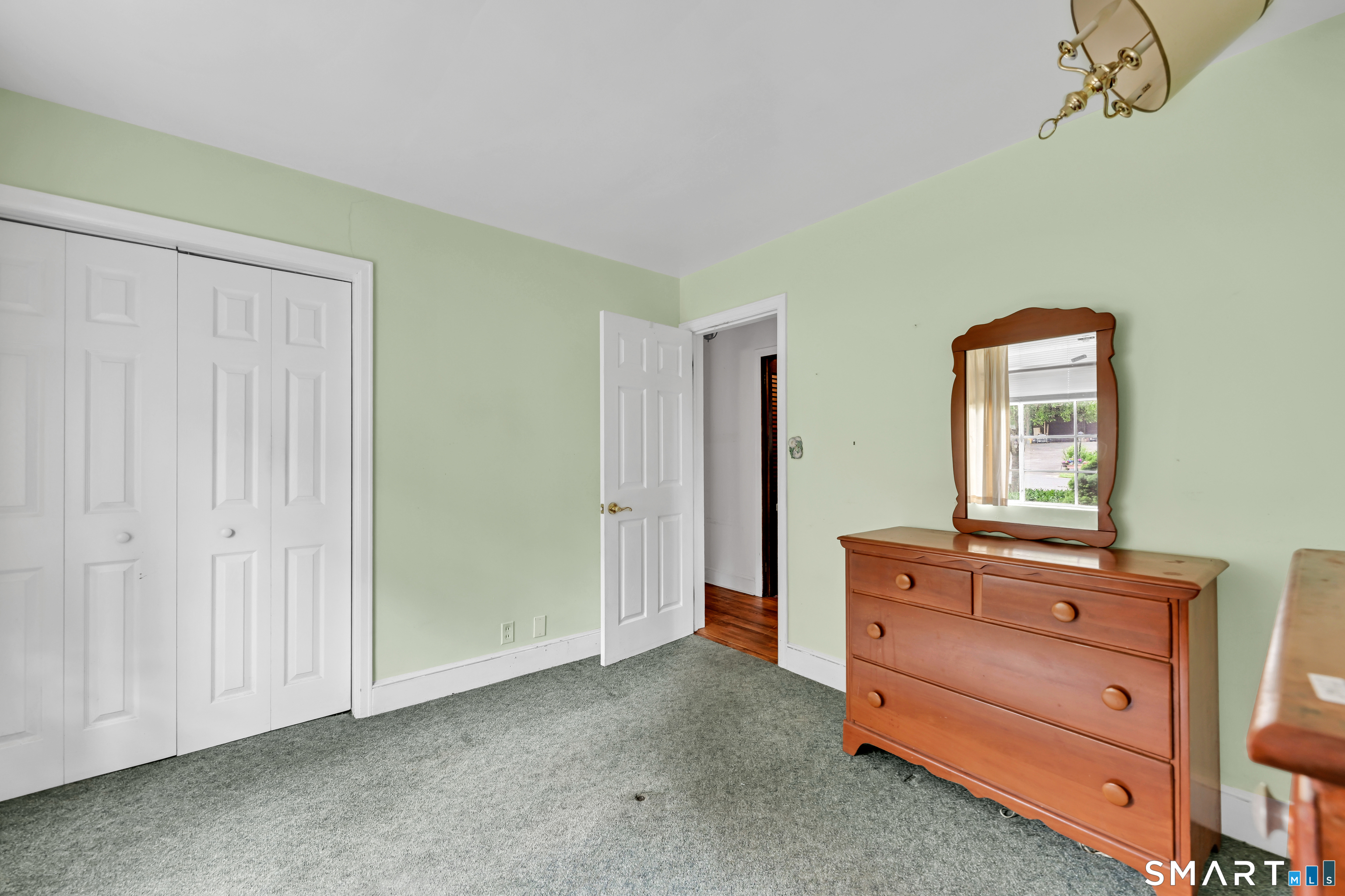 39 Woodbine Circle photo 15