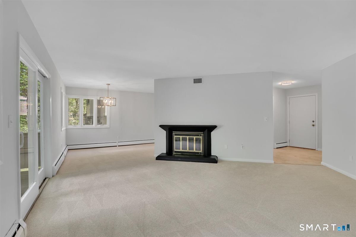 5th image of 8 Lyle Ct #G, Farmington, CT 06032 | MLS# 24186735