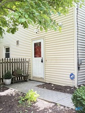 32 Pine Street, Unit 21