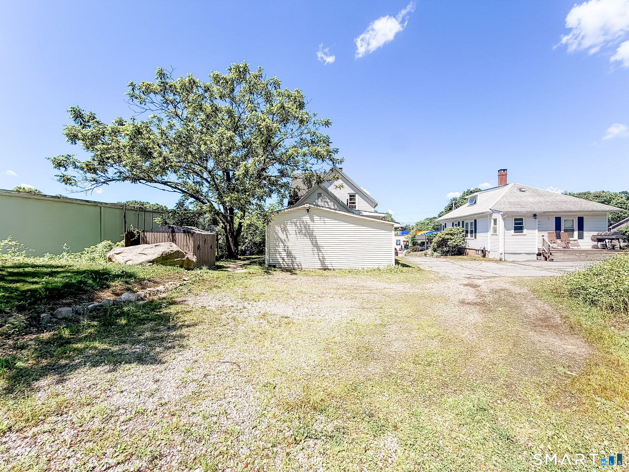 Homes for sale in Killingly, CT | 602 N Main St, Killingly, CT 06239 | MLS# 24186792