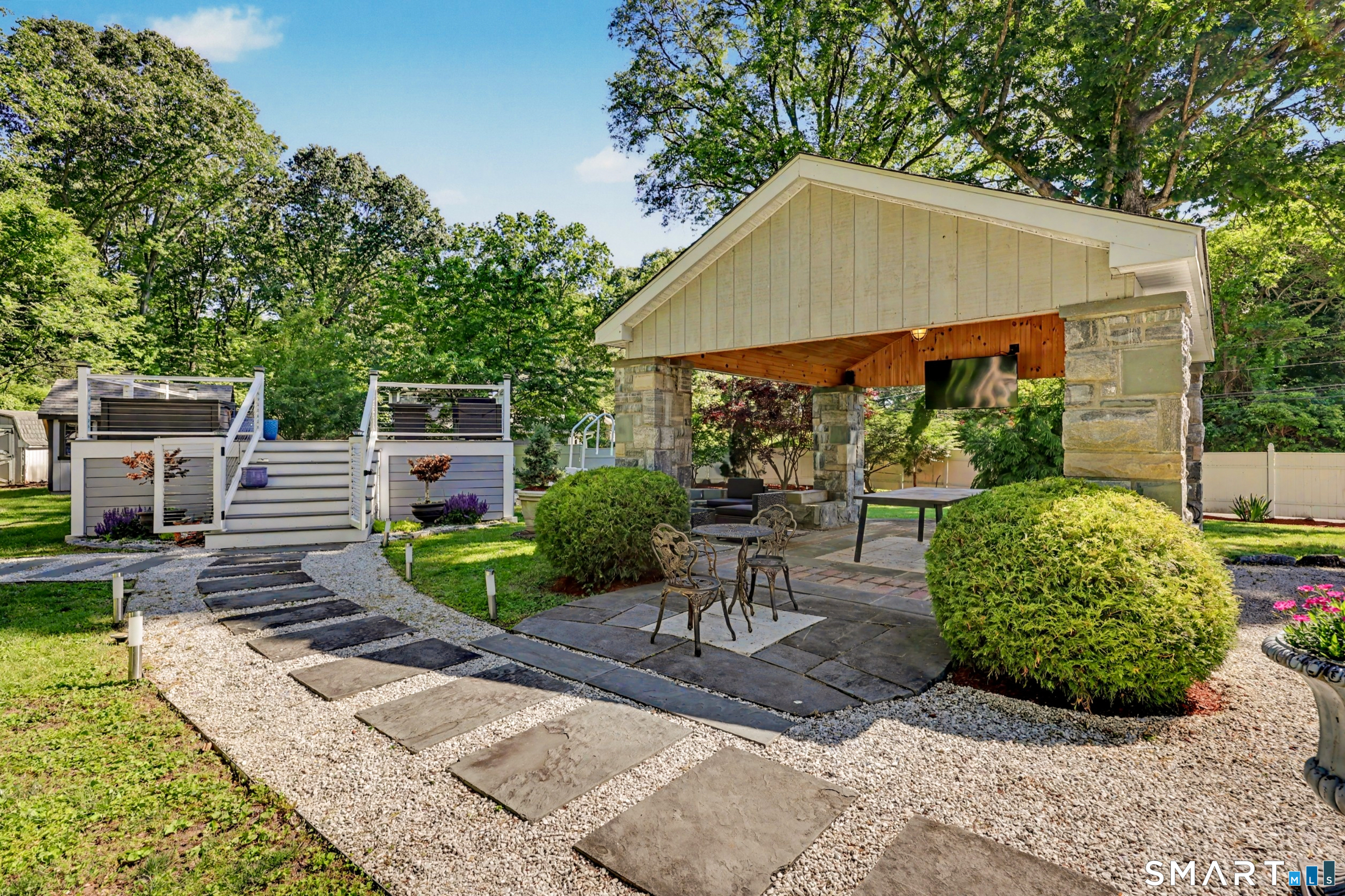Homes for sale in Norwalk, CT | 5 Caddy Rd, Norwalk, CT 06851 | MLS# 24177723
