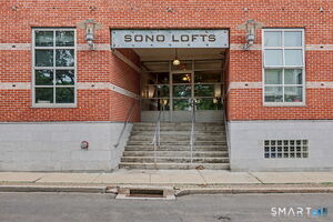 10 Ann Street, Unit 301