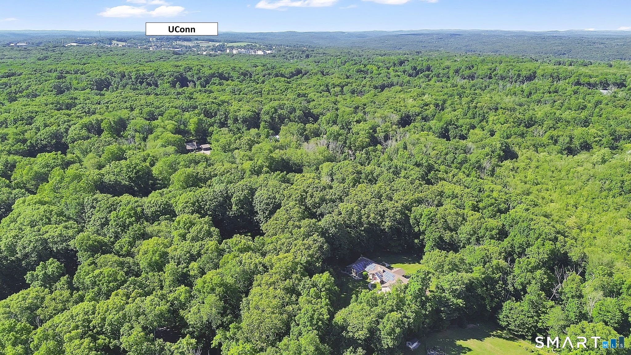 70 Davis Road photo 3