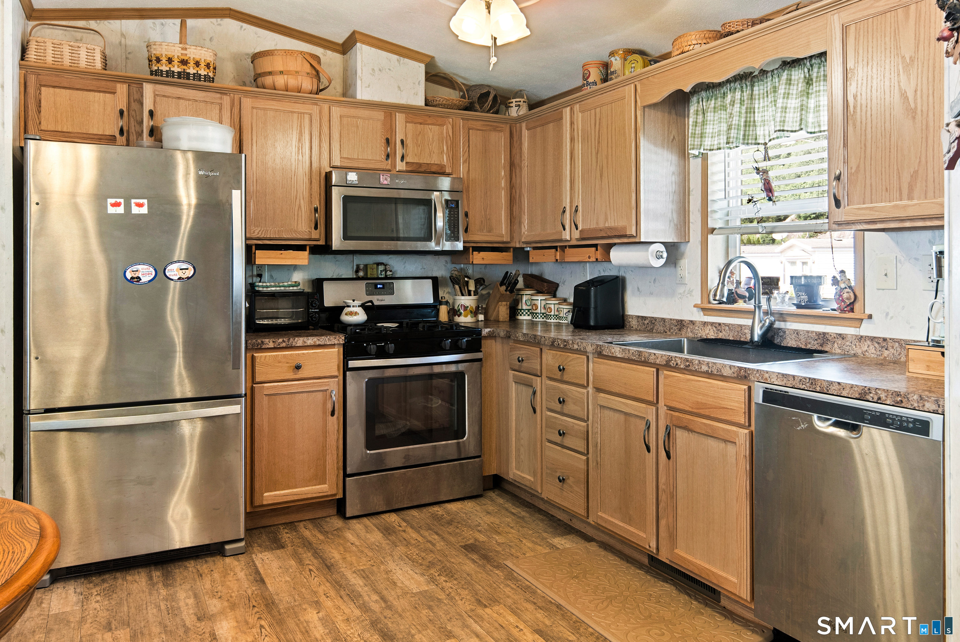 Homes for sale in Beacon Falls, CT | 6 Susan St, Beacon Falls, CT 06403 | MLS# 24185573