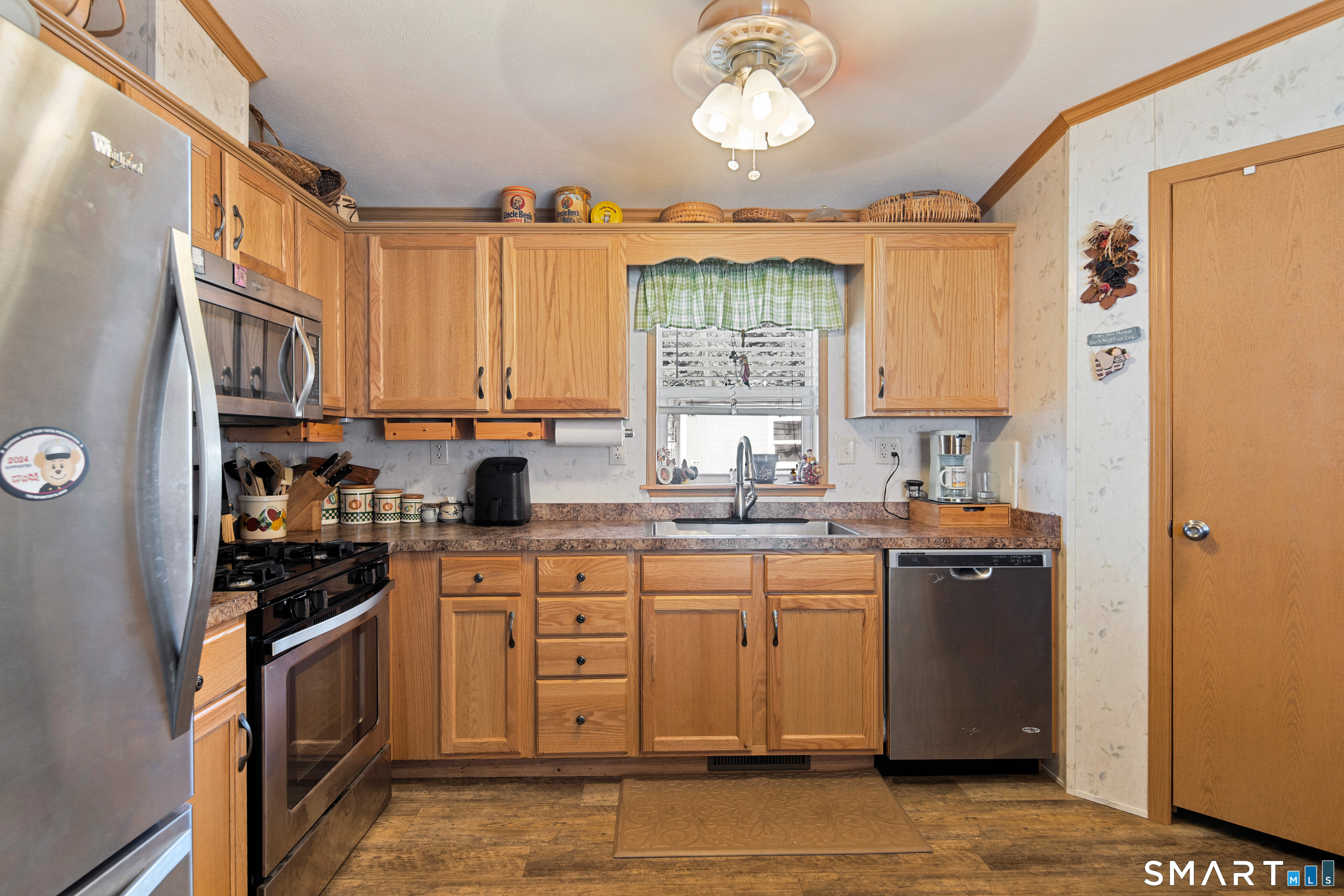 Homes for sale in Beacon Falls, CT | 6 Susan St, Beacon Falls, CT 06403 | MLS# 24185573