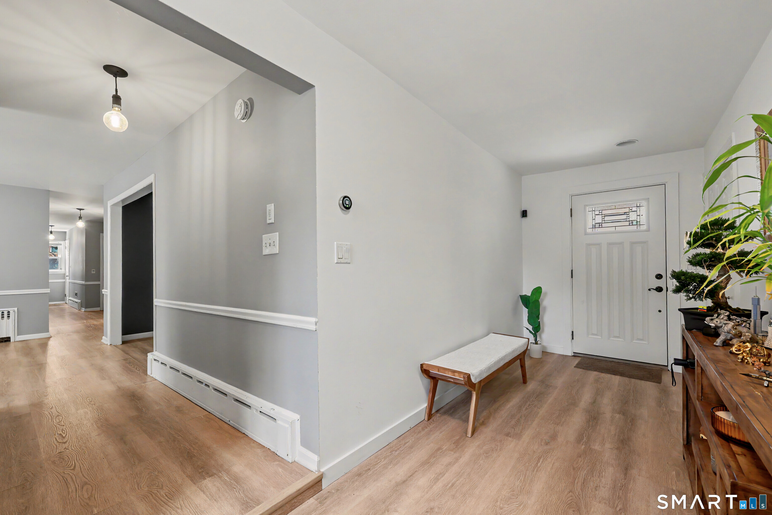 92 Burwood Avenue, Stamford, Connecticut photo 3
