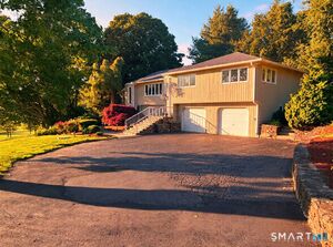 469 Shelton, Shelton
