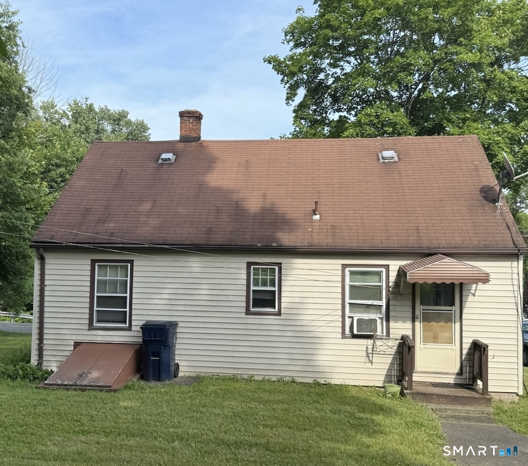 Homes for sale in Plymouth, CT | 230 South St, Plymouth, CT 06782 | MLS# 24185524