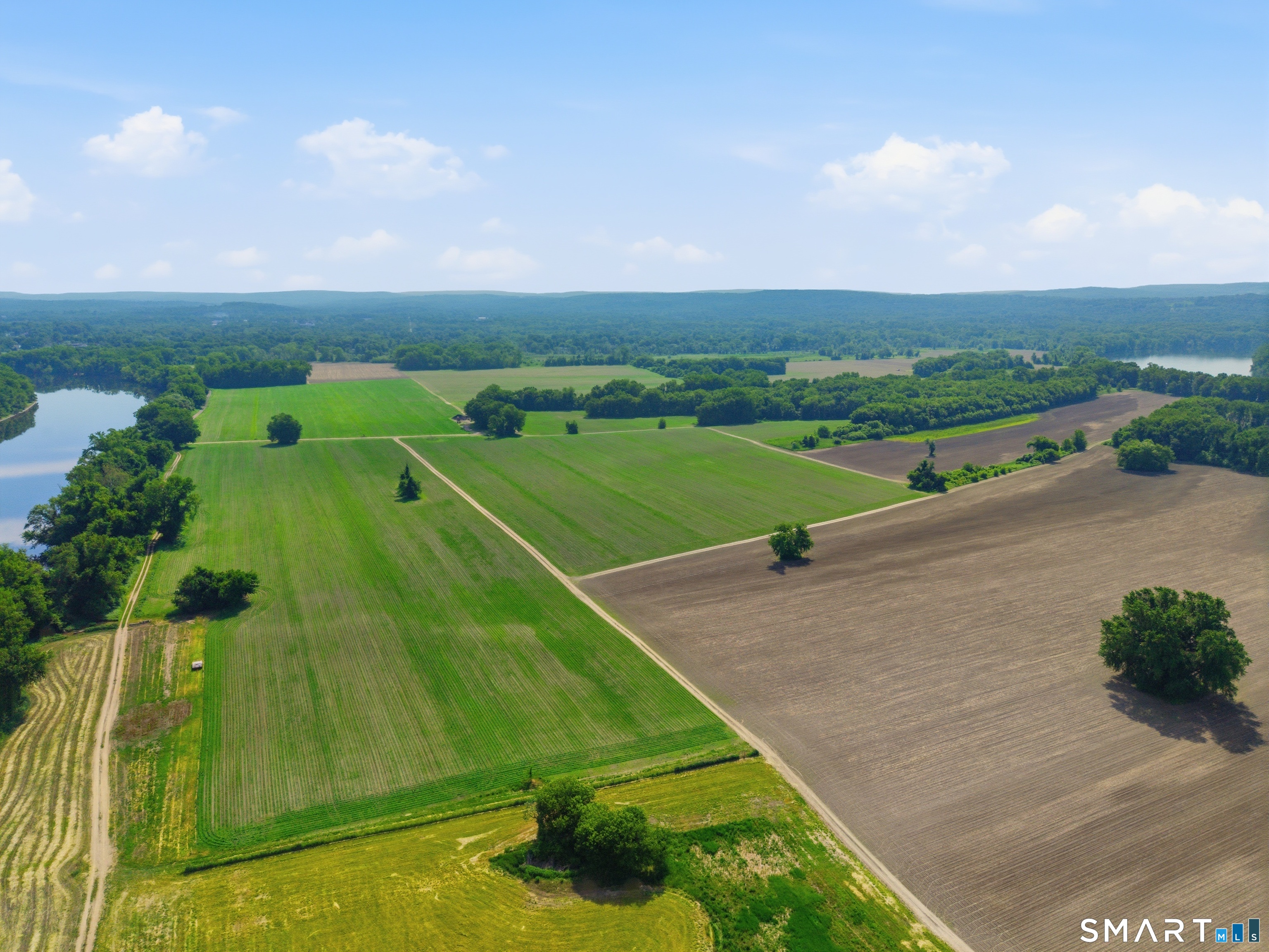 Homes for sale in Glastonbury, CT | 0 Meadow Rd, Glastonbury, CT 06033 | MLS# 24187326