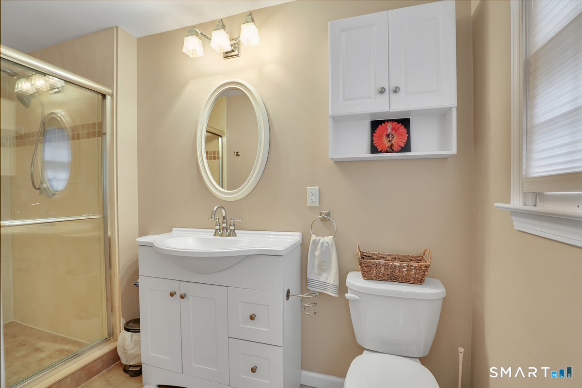 95 Lynn Drive photo 17