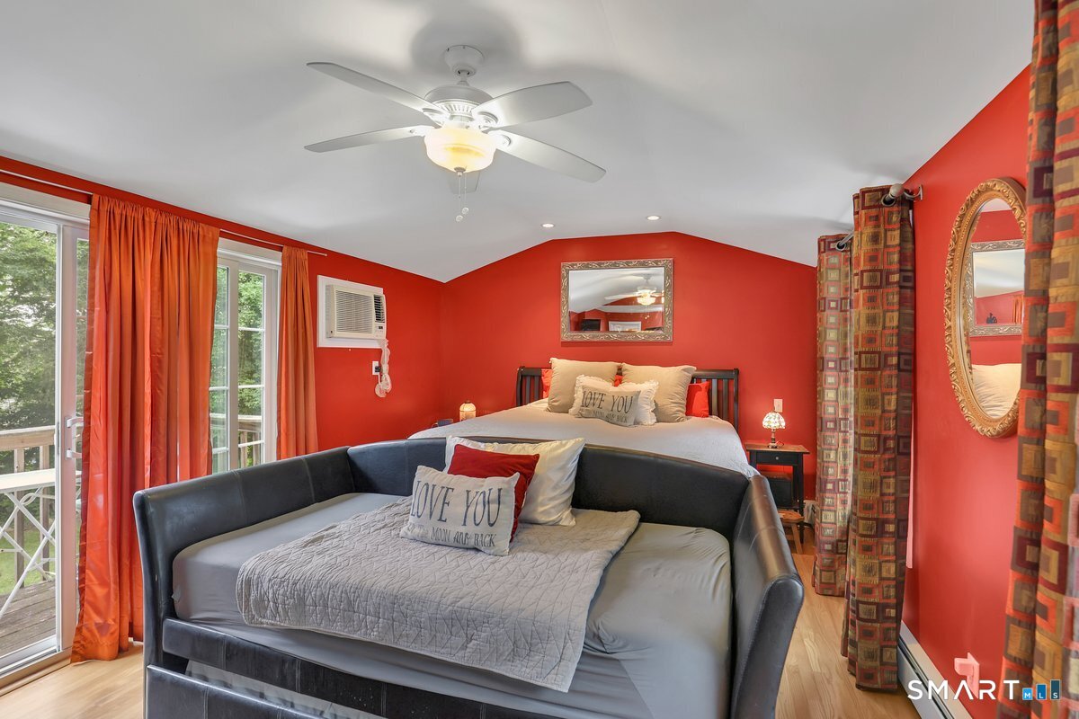 95 Lynn Drive photo 15