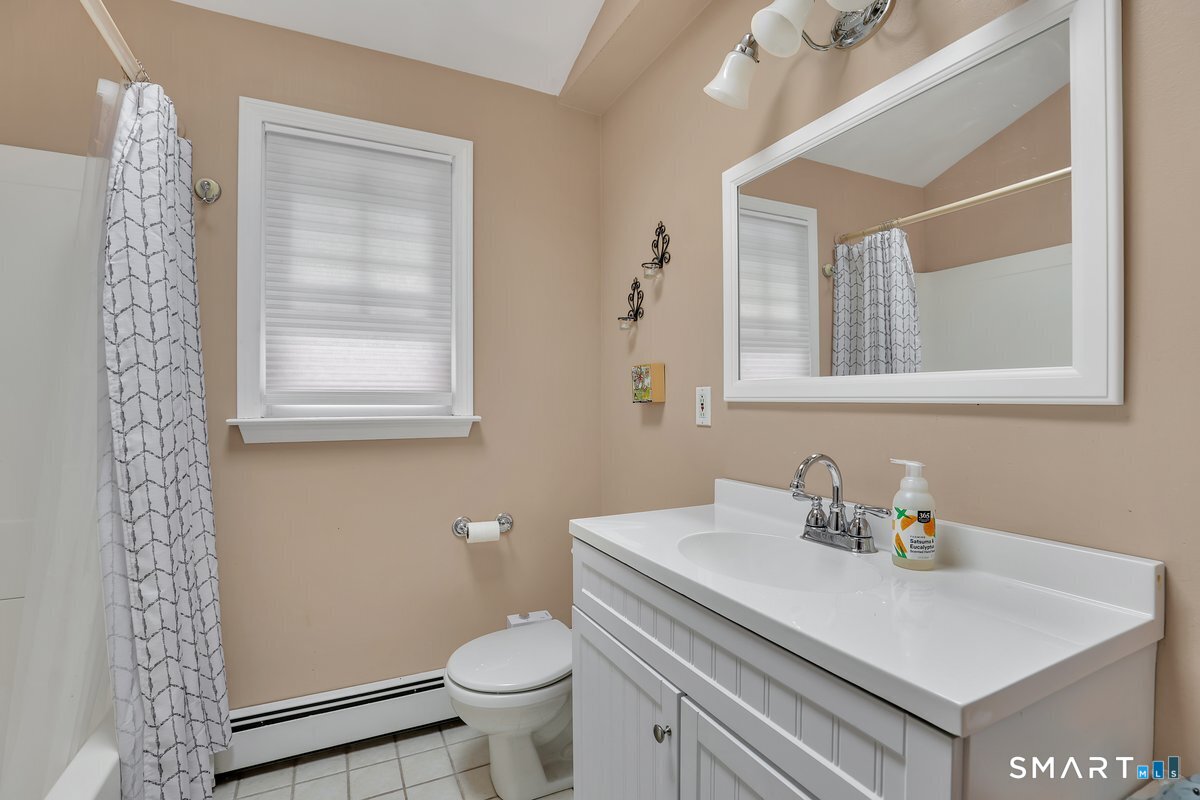 95 Lynn Drive photo 20