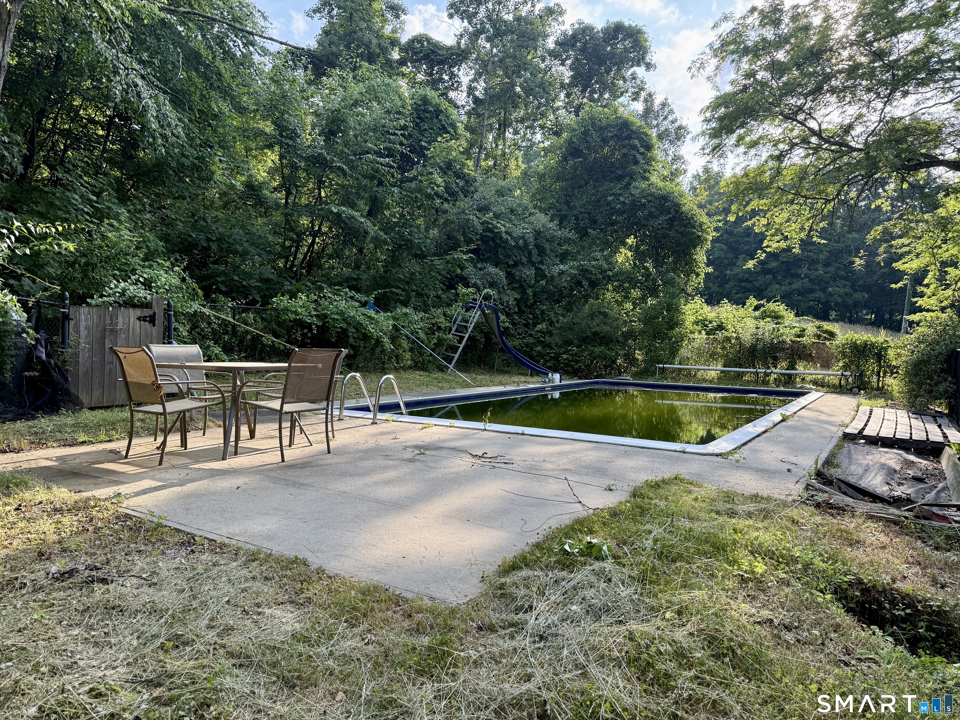 Homes for sale in Woodbury, CT | 241 Hoop Pole Hill Rd, Woodbury, CT 06798 | MLS# 24099709