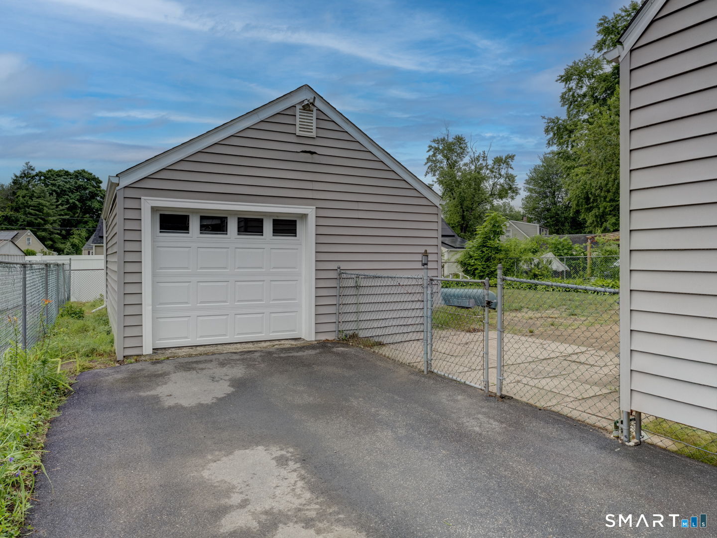 Homes for sale in East Hartford, CT | 38 Porterbrook Ave, East Hartford, CT 06118 | MLS# 24187556