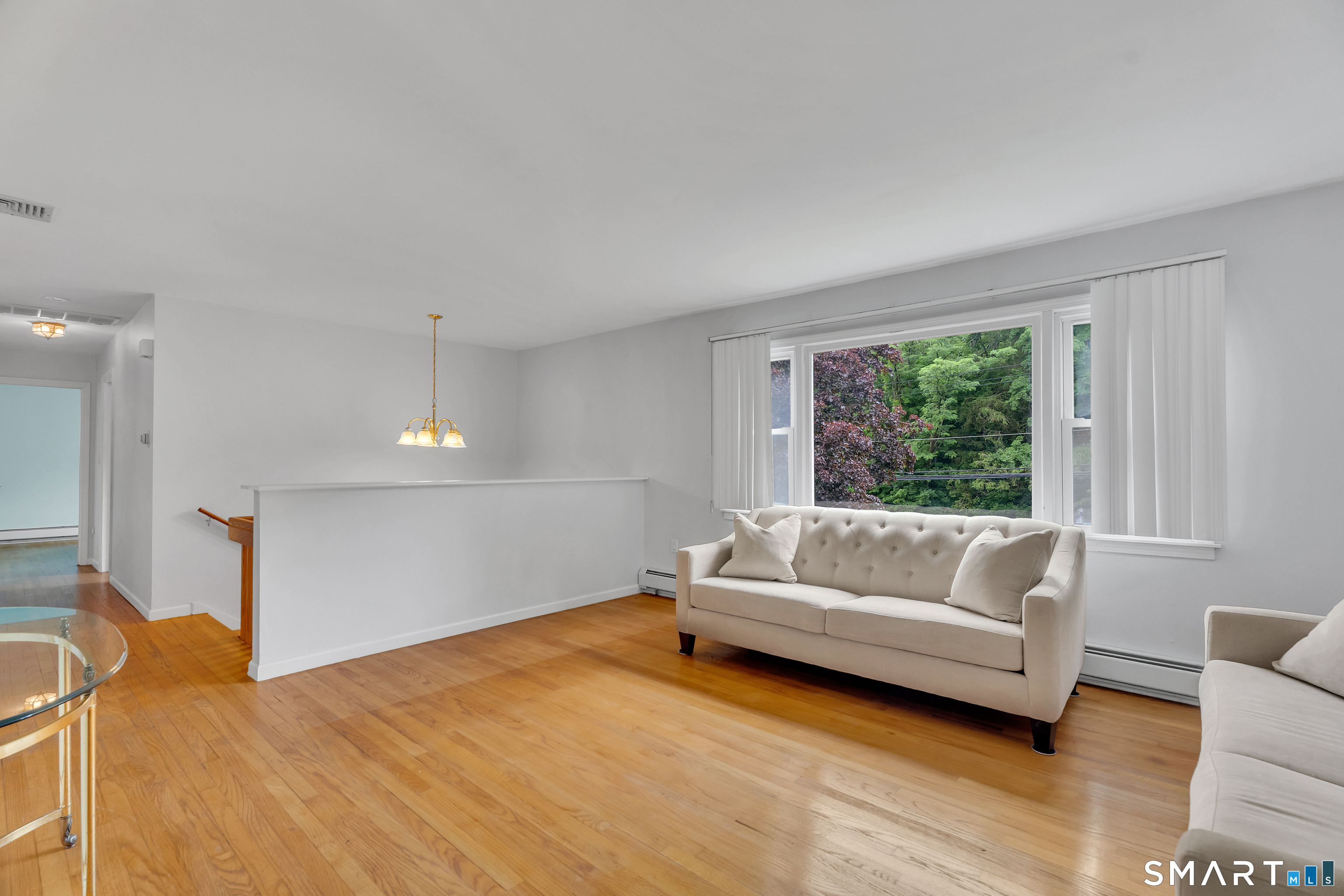 Homes for sale in Guilford, CT | 1144 Long Hill Rd, Guilford, CT 06437 | MLS# 24187677