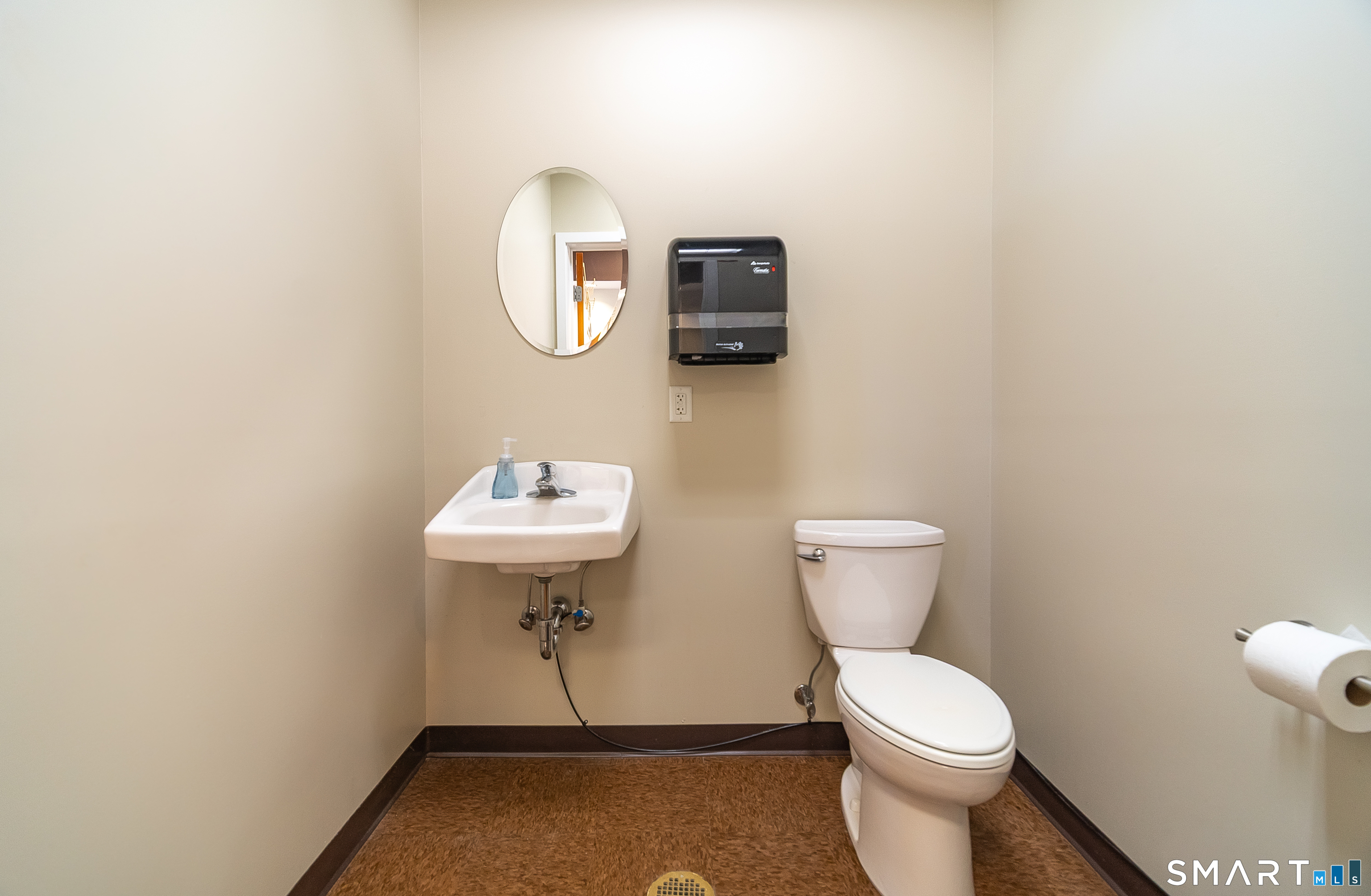 30 Country Squire Drive photo 21
