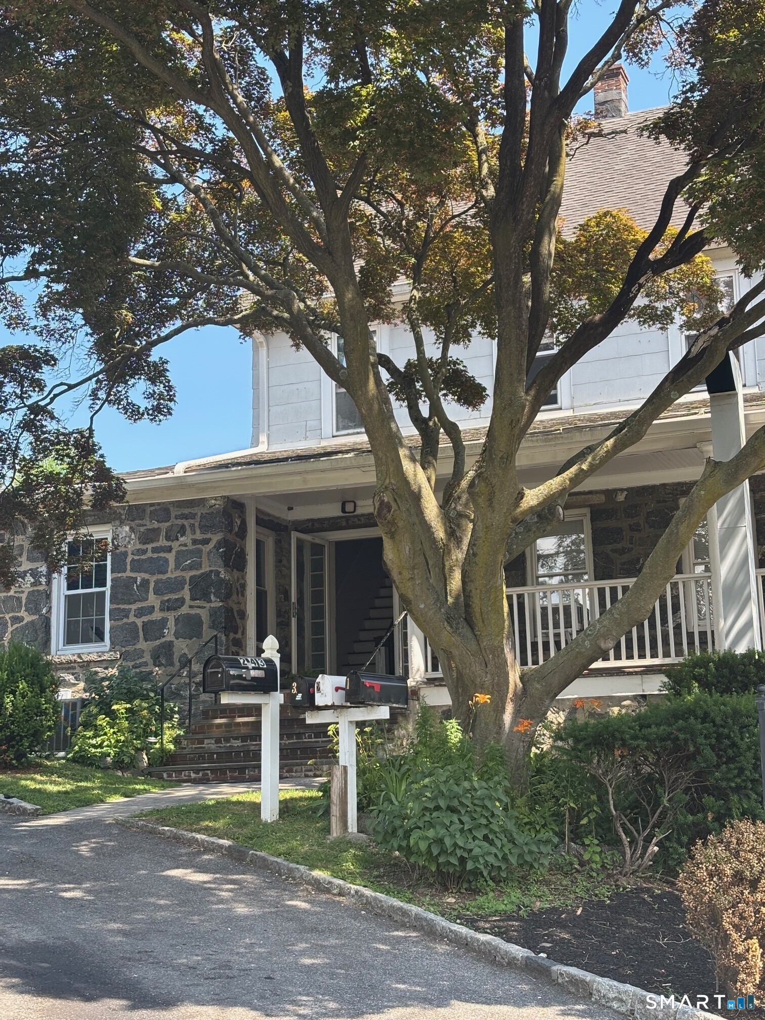 243 Glenville Road Unit: 2nd Floor
