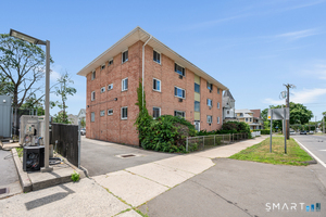 1795 North, Bridgeport