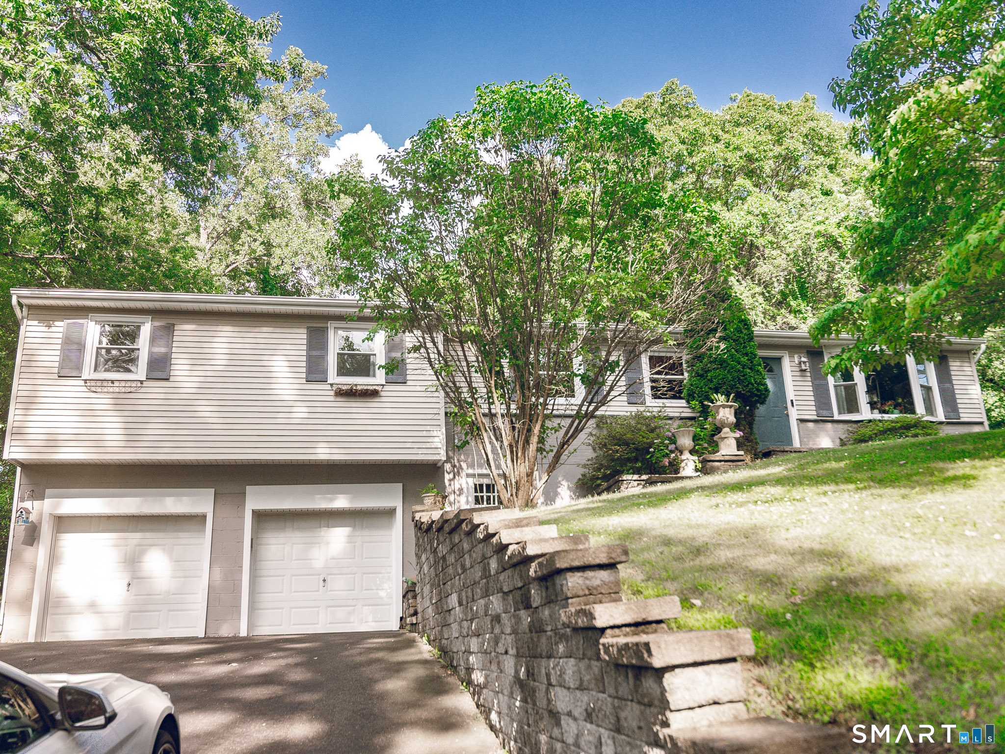 Homes for sale in New Milford, CT | 123 Wynwood Dr, New Milford, CT 06776 | MLS# 24187656