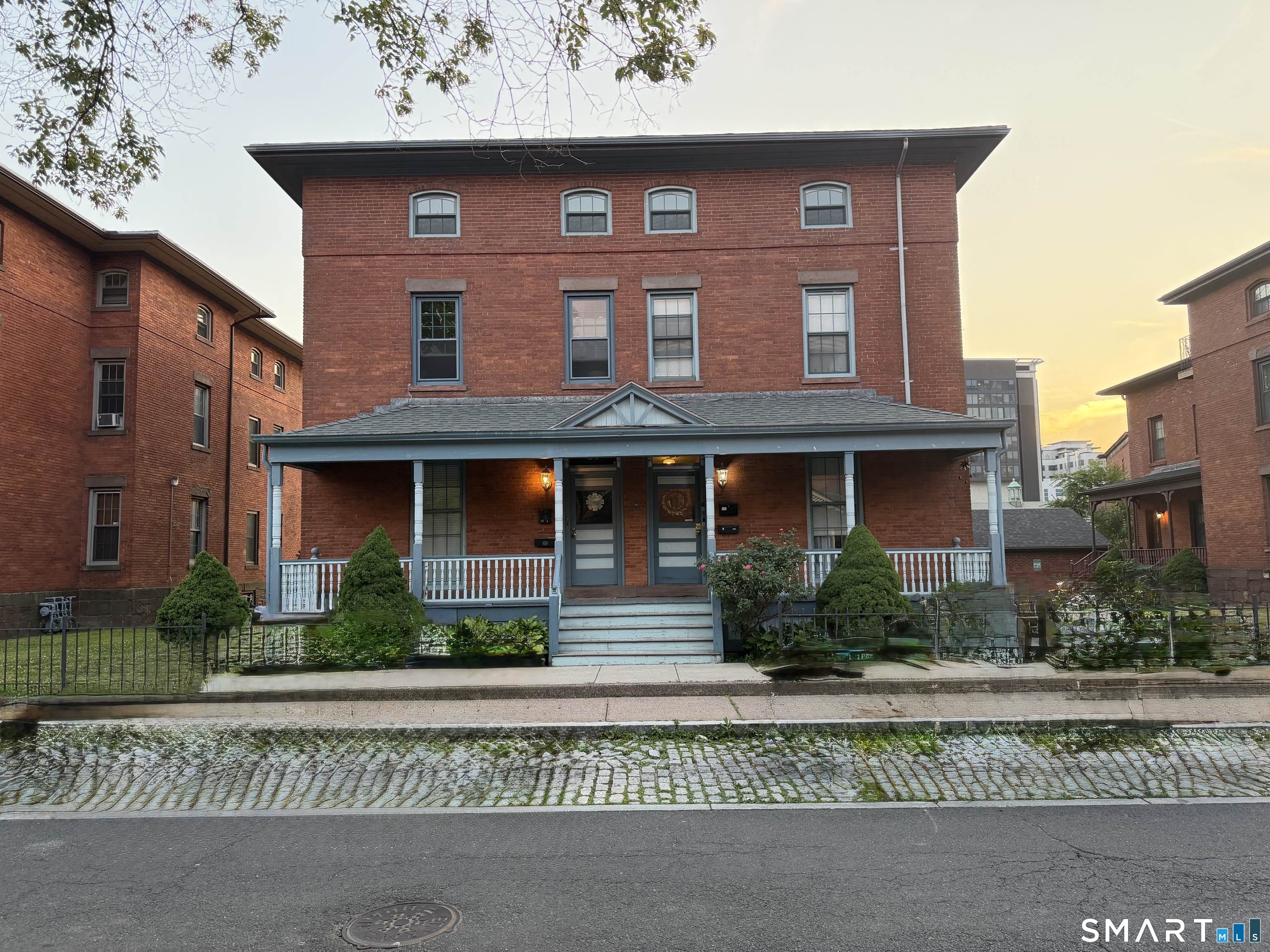 39 Congress Street A