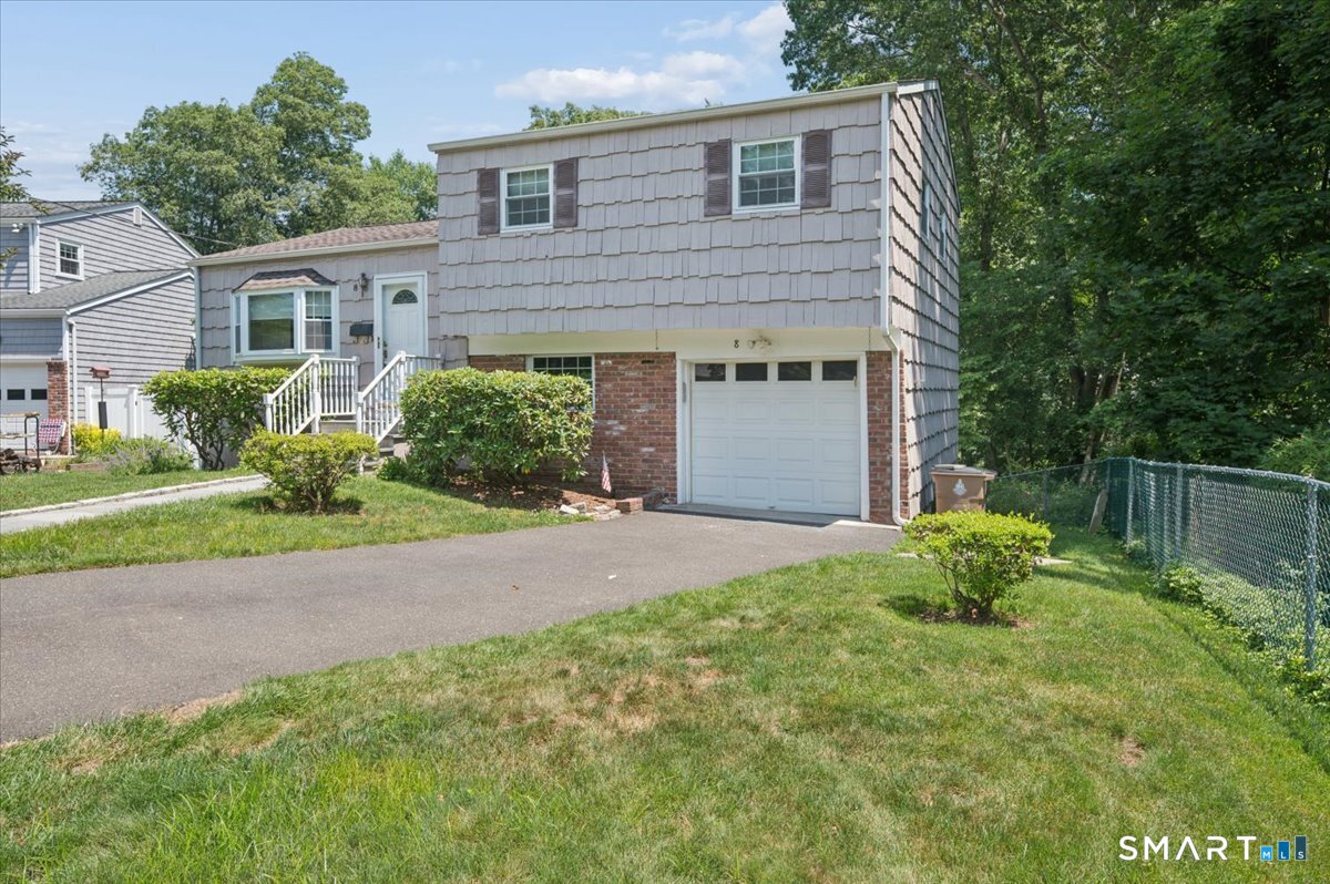 8 Stanwick Circle, Stamford, Connecticut photo 3