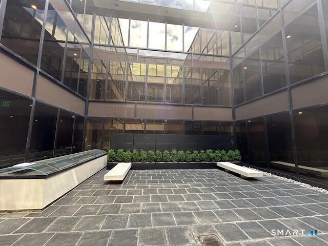 460a Summer Street, Stamford, Connecticut photo 2
