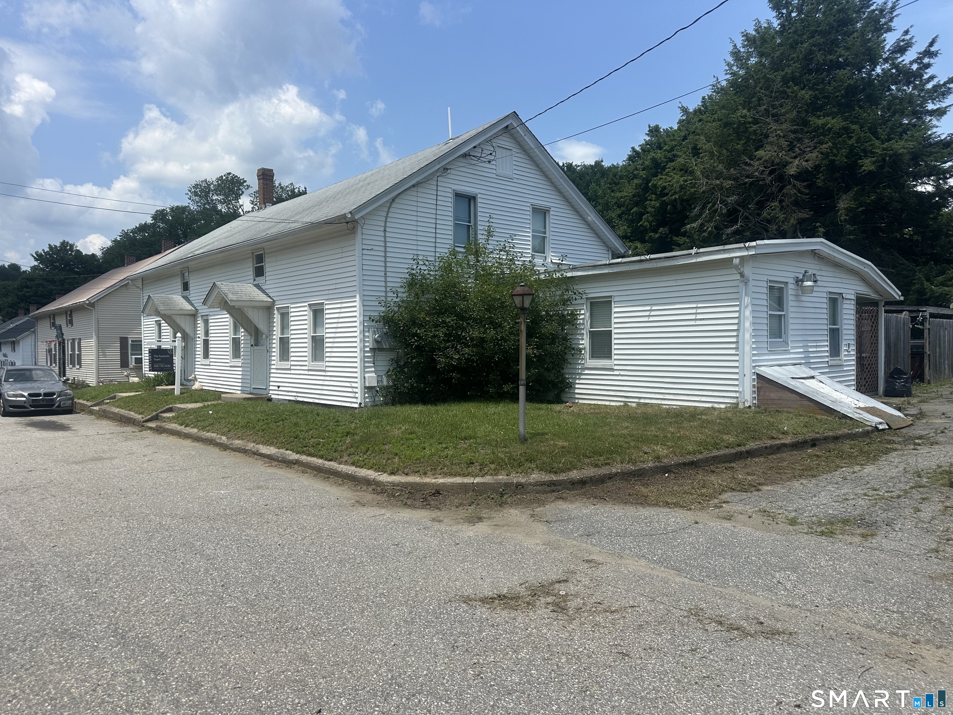Homes for sale in Killingly, CT | 36 Church St, Killingly, CT 06241 | MLS# 24160273