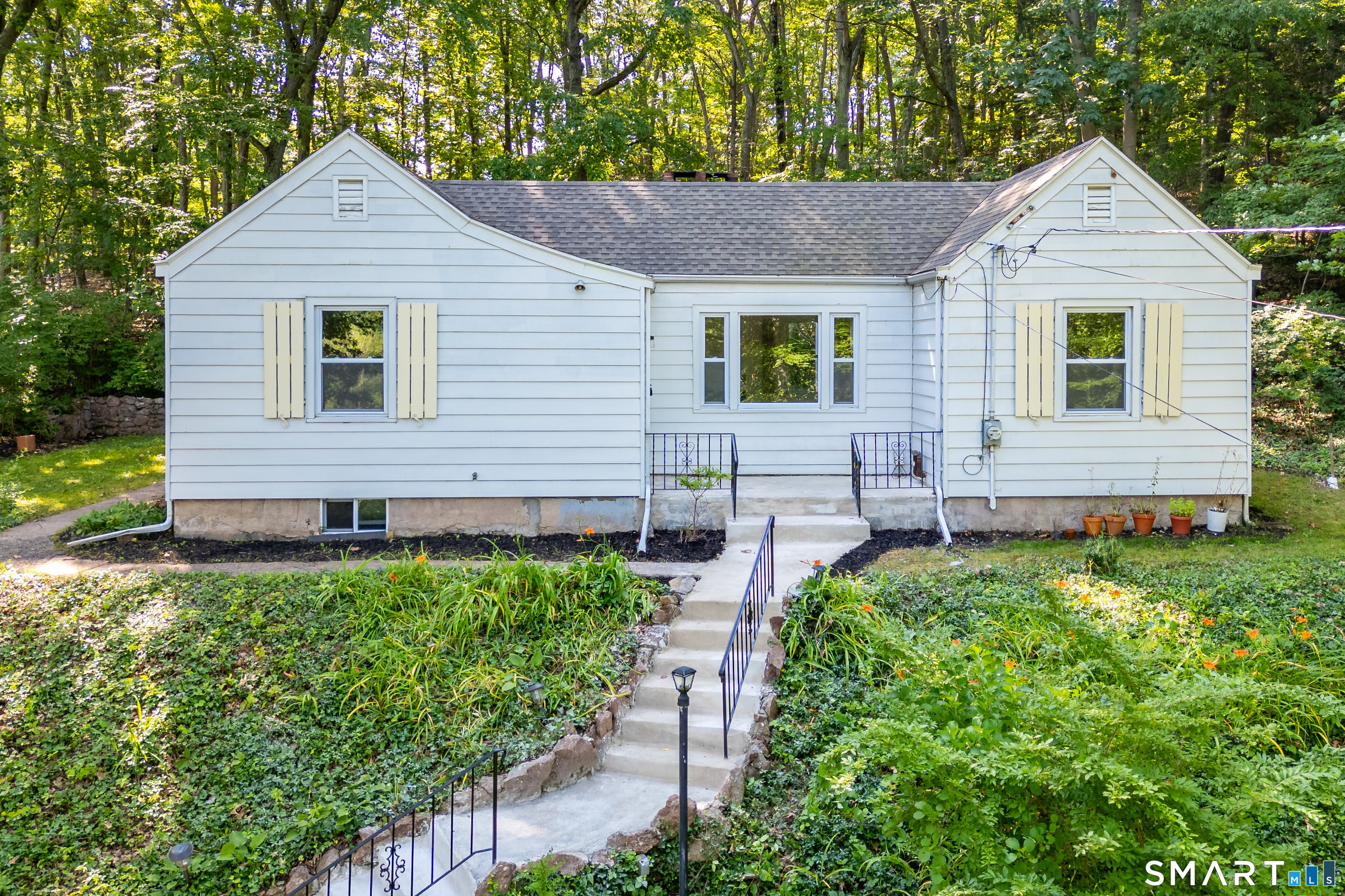 88 Grannis Street