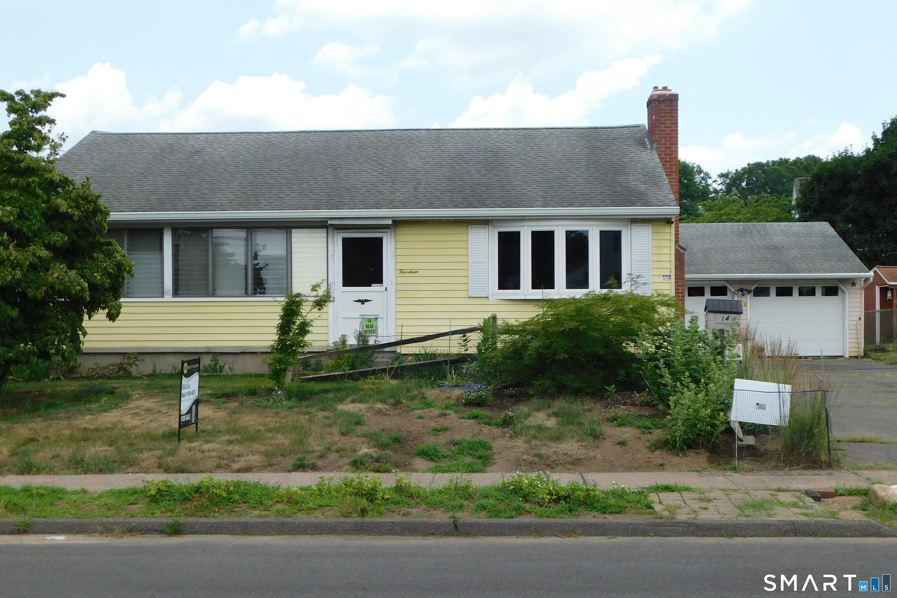 Homes for sale in East Hartford, CT | 14 Leland Dr, East Hartford, CT 06108 | MLS# 24188153