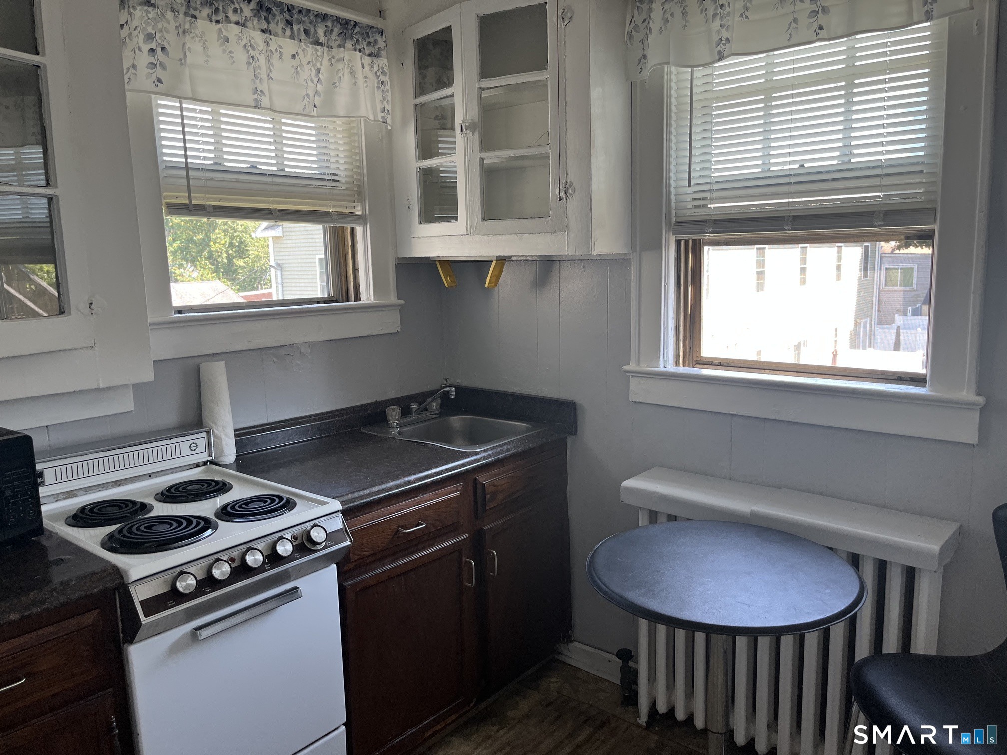 25 Woodrow Street, Stamford, Connecticut photo 3