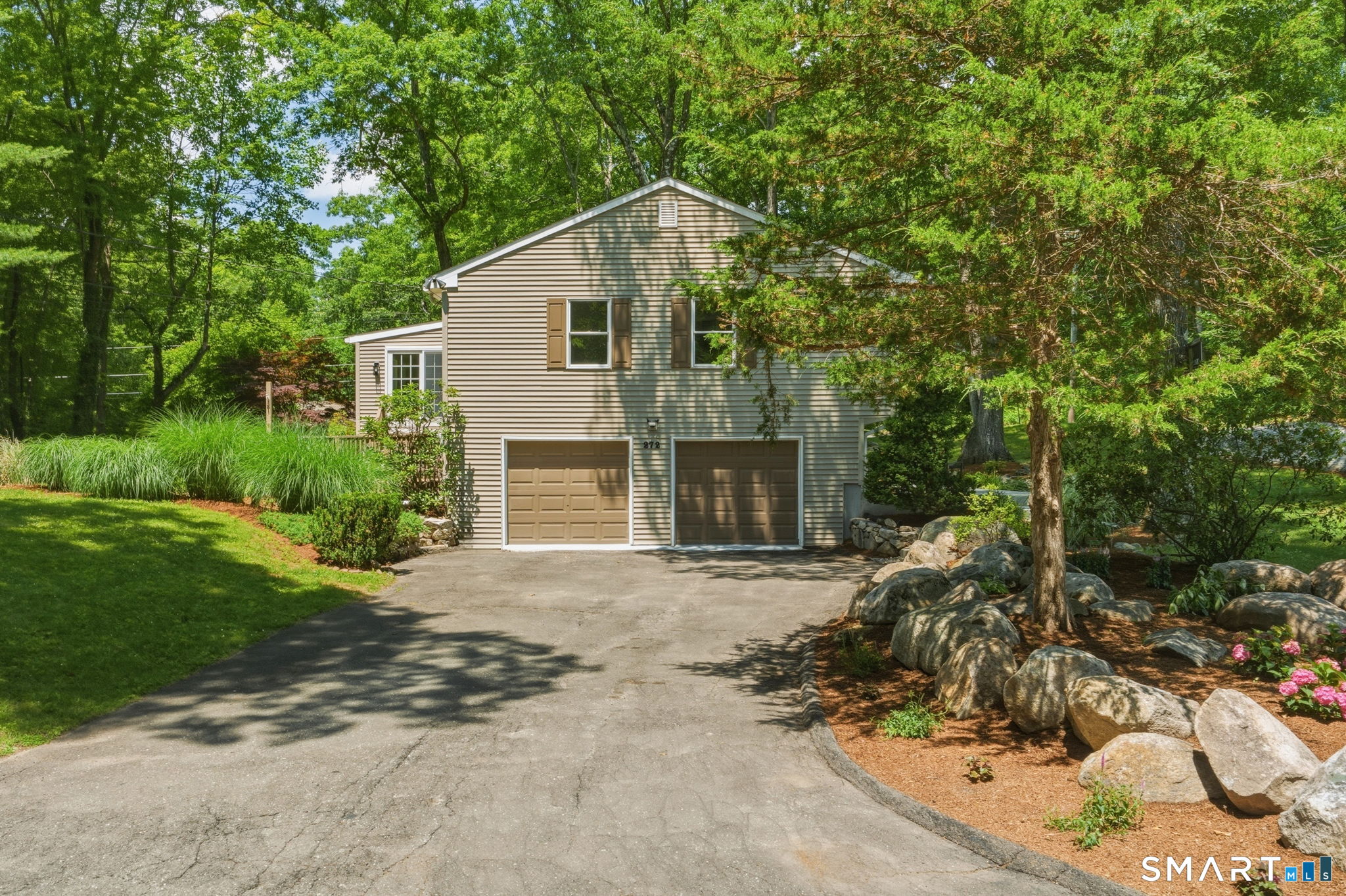 Homes for sale in New Milford, CT | 272 Candlewood Lake Rd N, New Milford, CT 06776 | MLS# 24187153