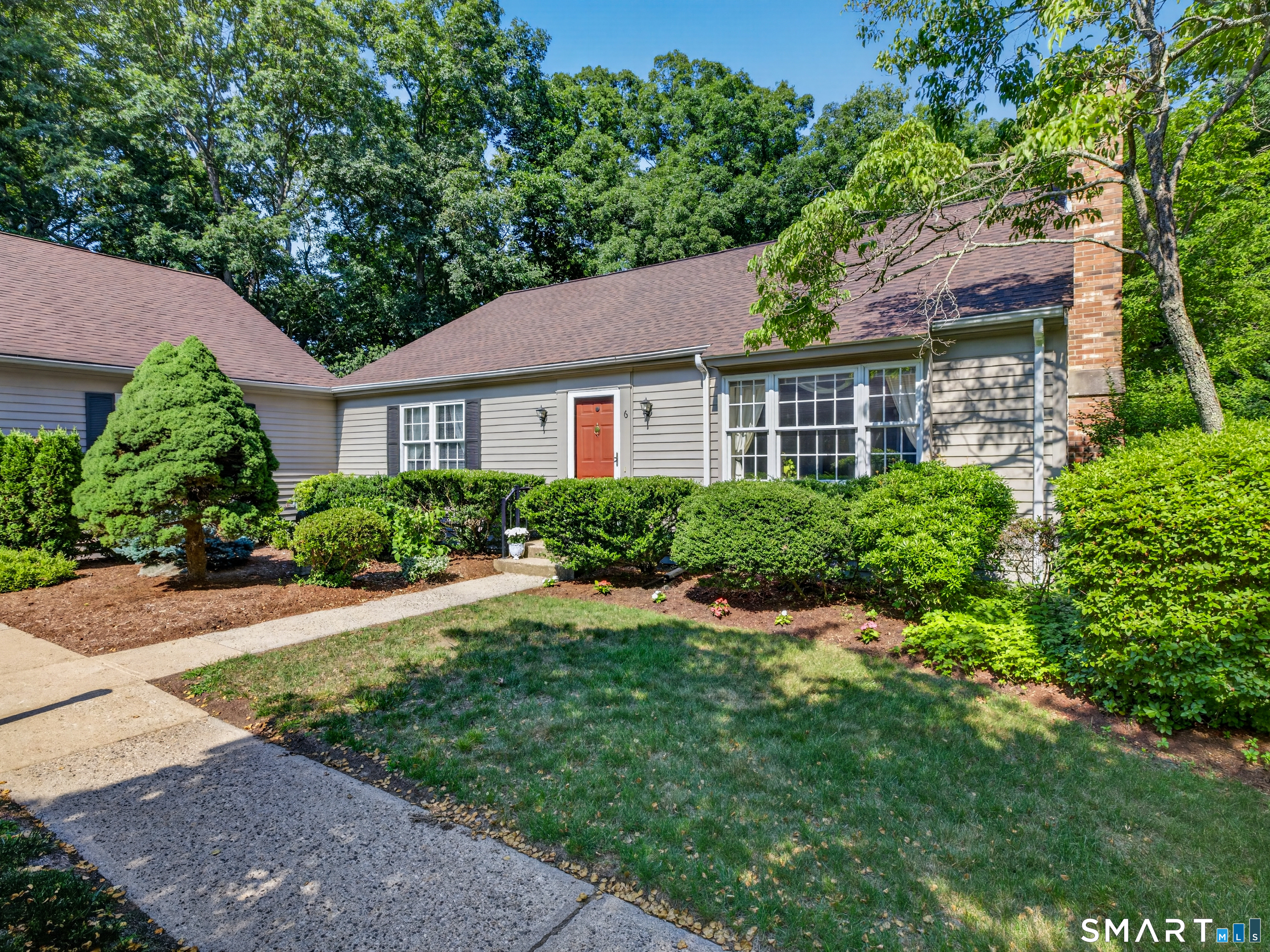6 Essex Lane 6