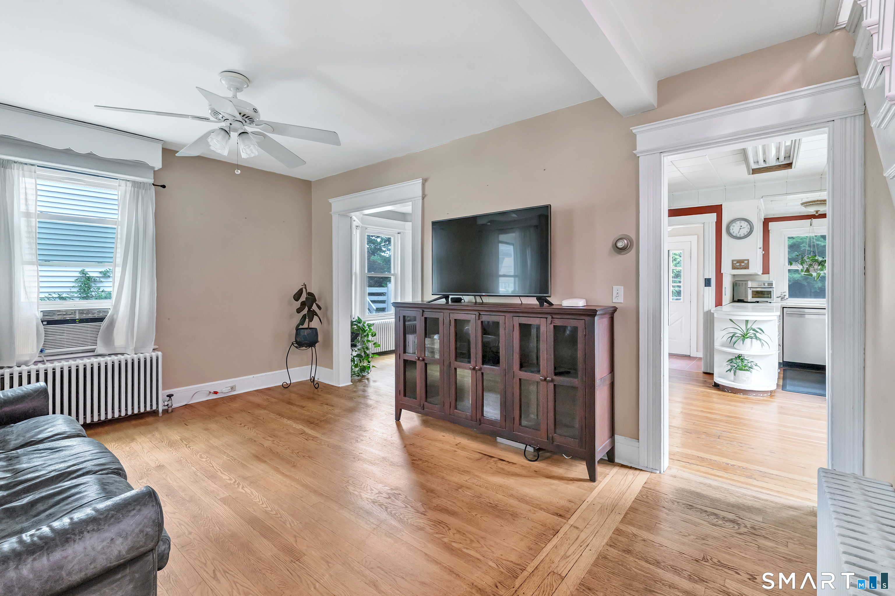 1326 Huntington Road photo 7