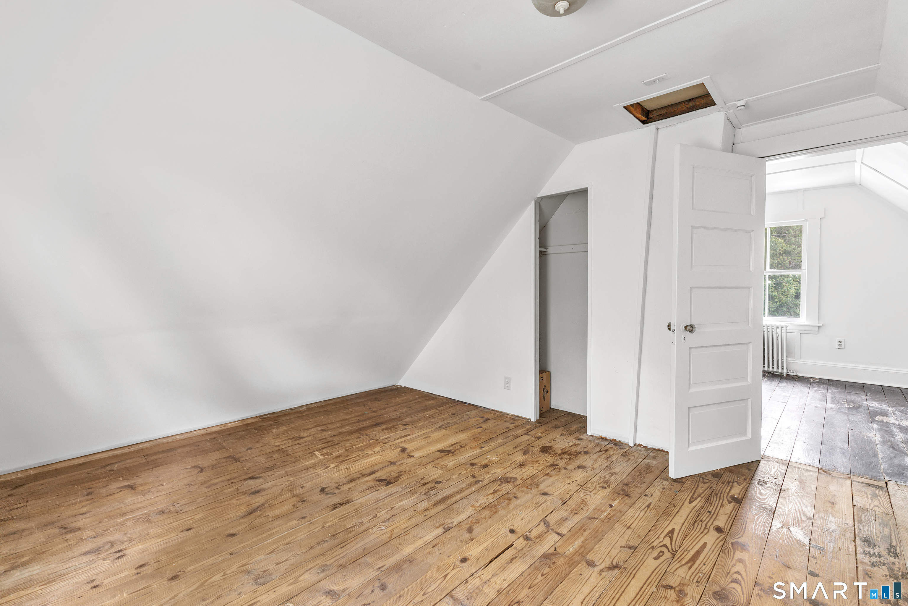 1326 Huntington Road photo 28