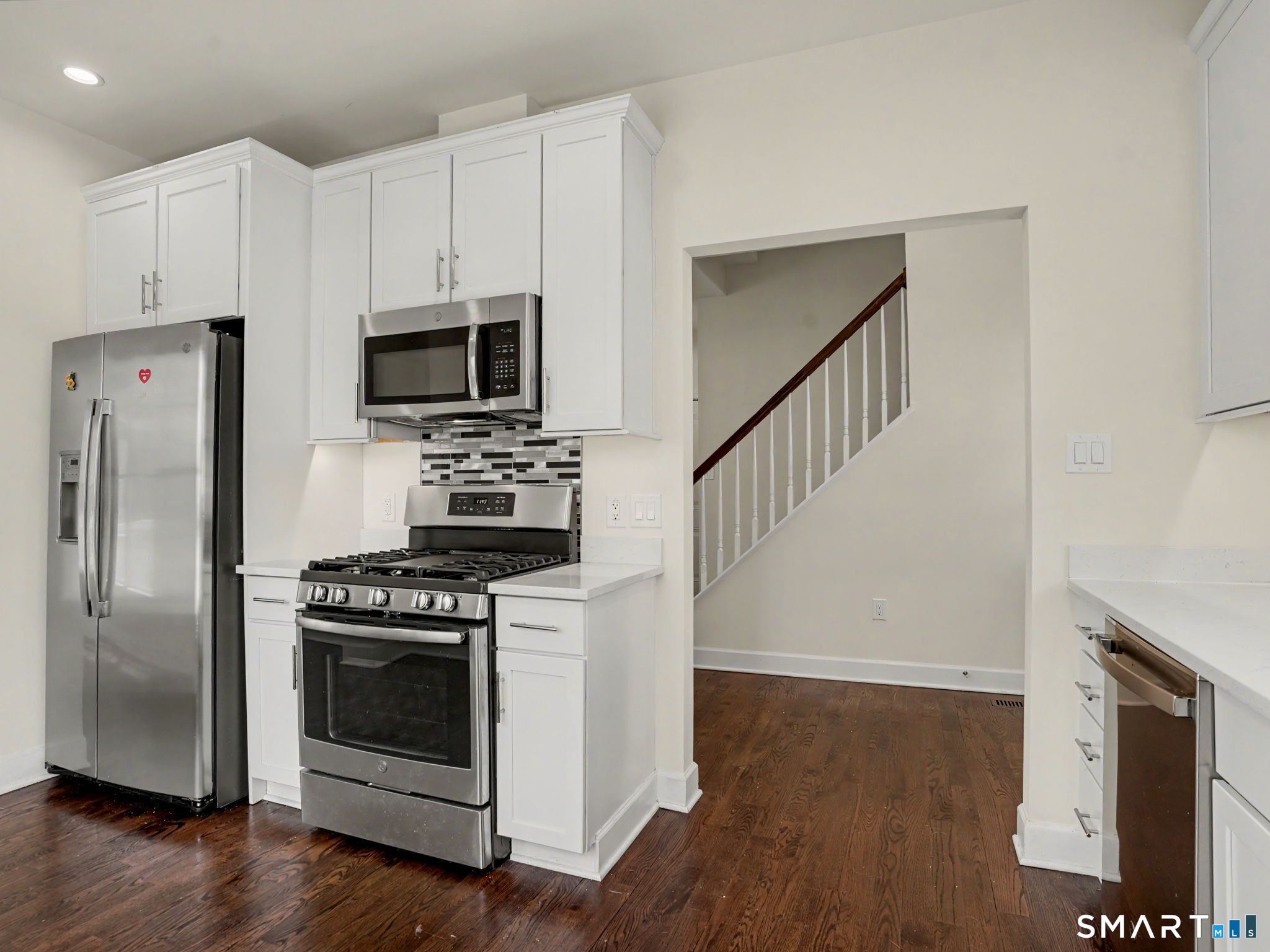 604 Newfield Avenue, Stamford, Connecticut photo 5