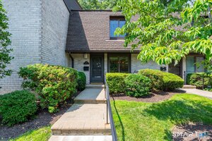 247 Hamilton Avenue, Unit 6