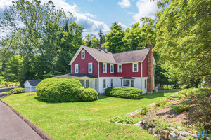 36 Middle River, Danbury