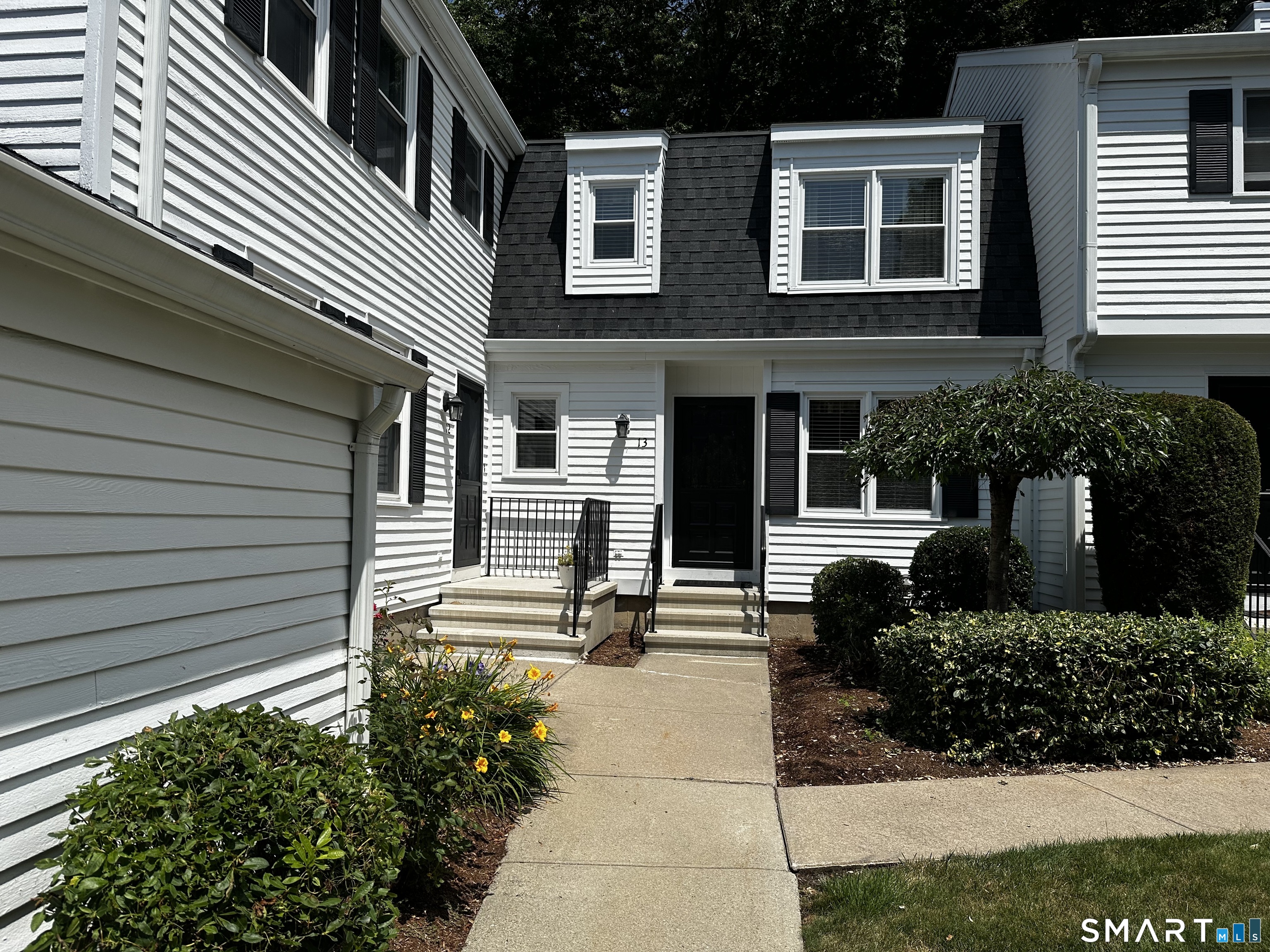 Homes for sale in Watertown, CT | 319 Thomaston Rd #13, Watertown, CT 06795 | MLS# 24158069