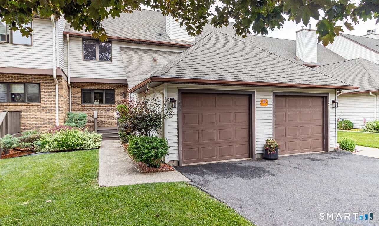 19 Steeplechase Drive 19