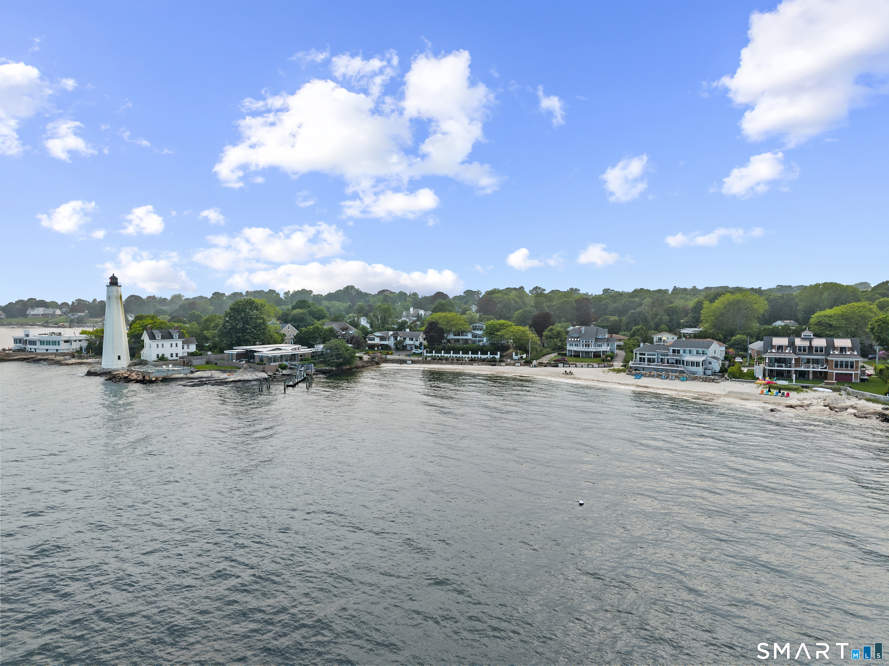 Homes for sale in New London, CT | 104 Parkway S, New London, CT 06320 | MLS# 24179047