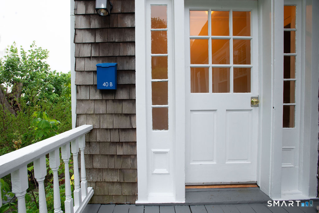 40 Seminary Street, New Canaan, Connecticut photo 2